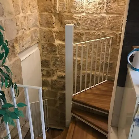 Compact And Cheerful House Close To Valletta * La Valette